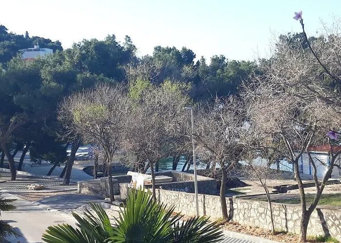 Valerija Apartament Tribalj